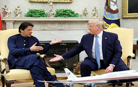 Imran Khan and Donald Trump in the Oval Office